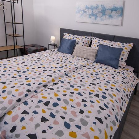 Apartman Point Pula Dış mekan fotoğraf
