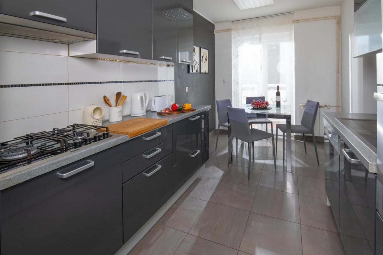 Apartman Point Pula Dış mekan fotoğraf