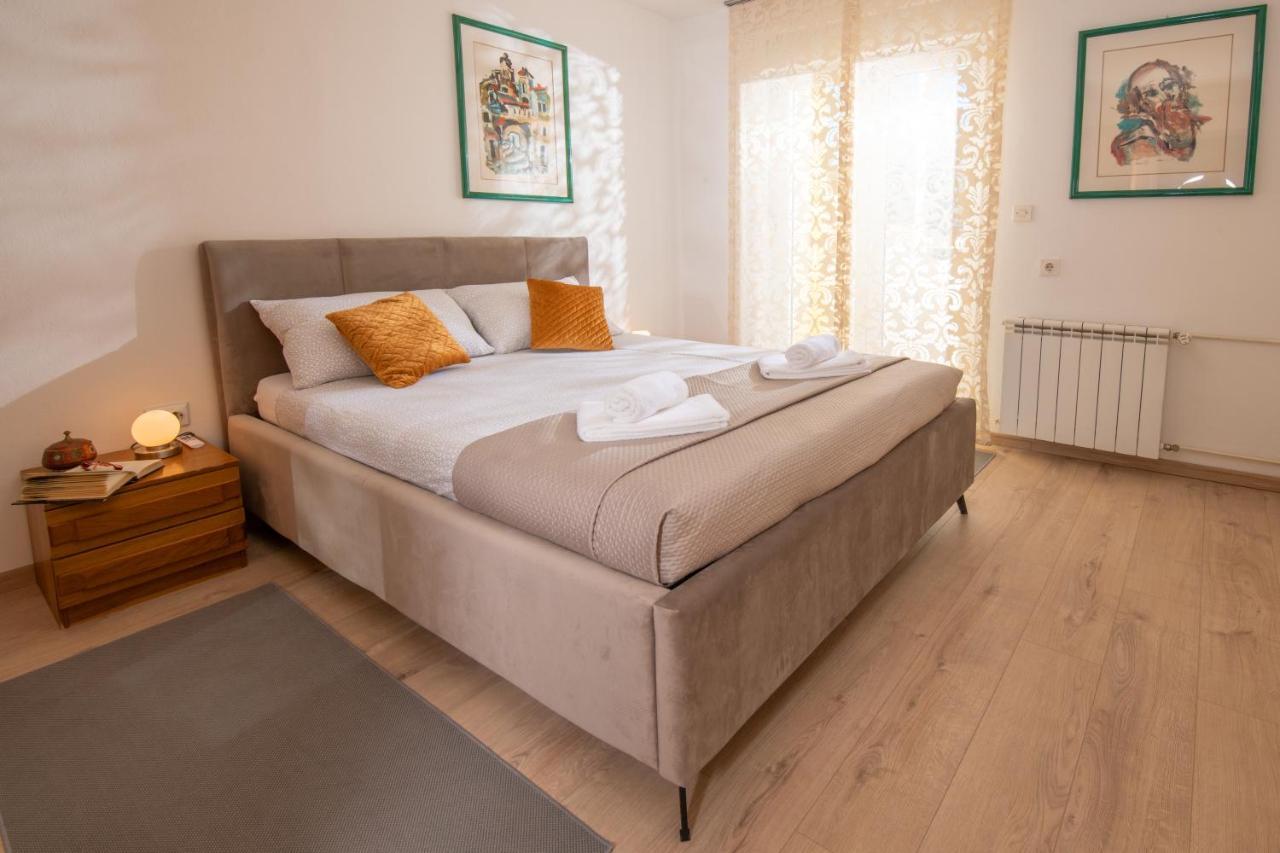 Apartman Point Pula Dış mekan fotoğraf